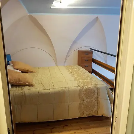 Lina's 1st Floor *